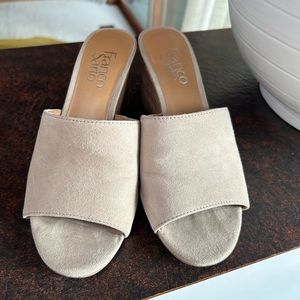 Light taupe, comfortable wedge sandals.    Size 6.5